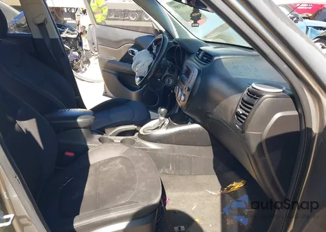 2015 Kia Soul z USA, uszkodzony, nr VIN KNDJN2A23F7163307